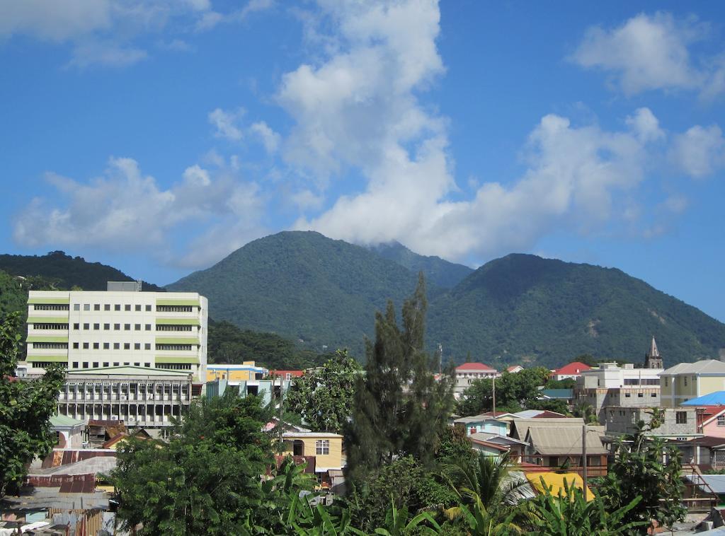 Narakiel'S Inn Roseau Ngoại thất bức ảnh